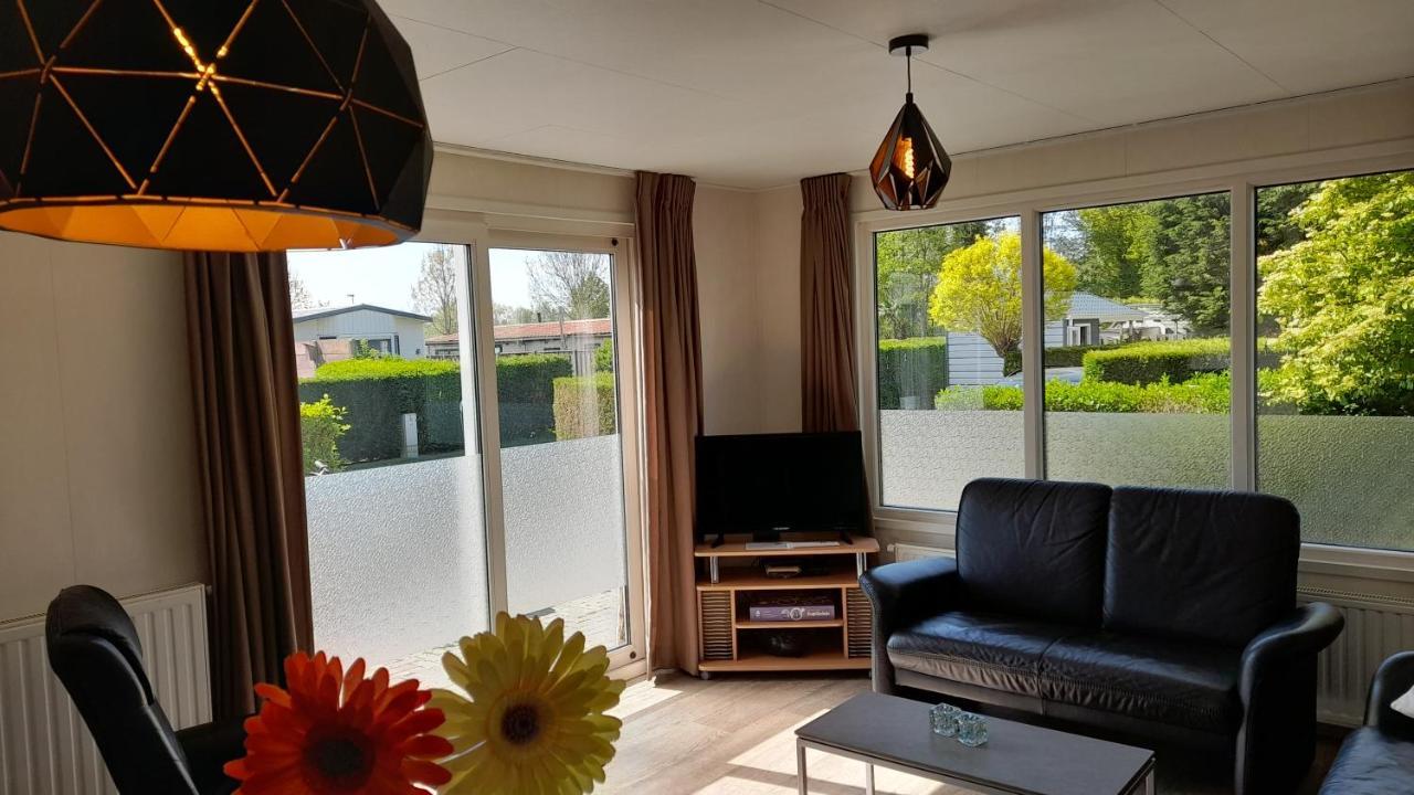 Guest house Stellechalets Op Stelleplas - Heinkenszand